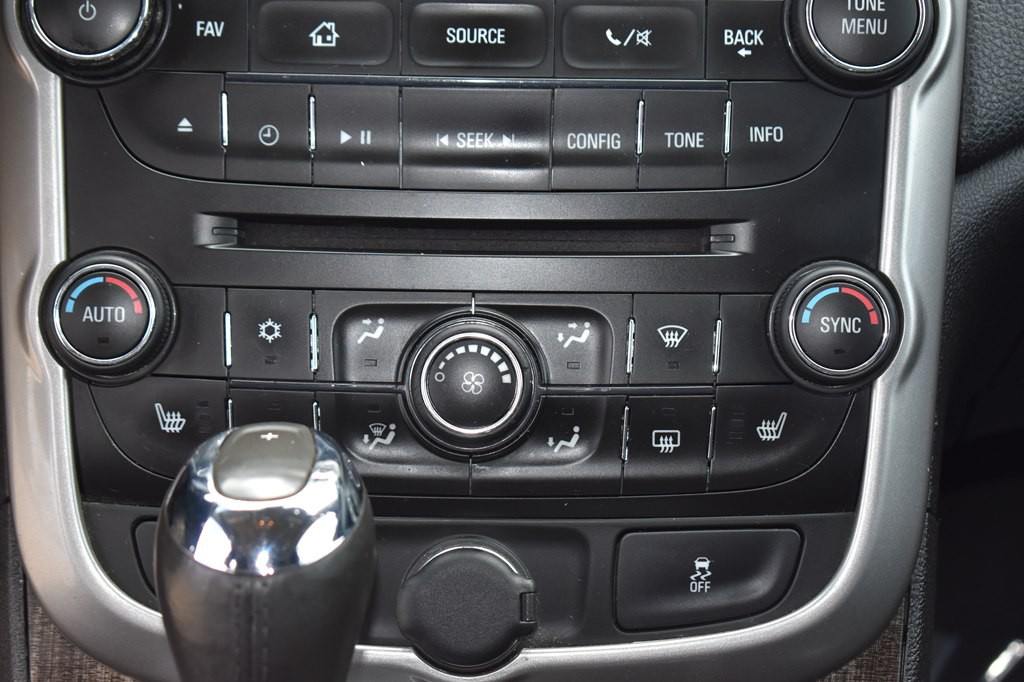 2015 Chevrolet Malibu Image 19