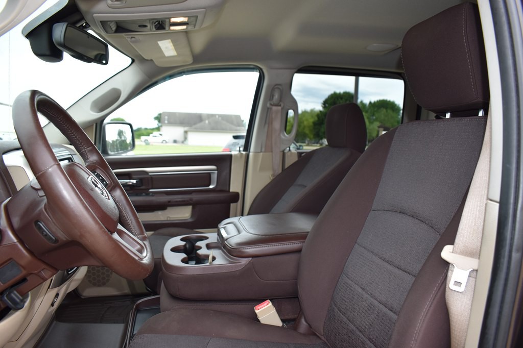 2016 RAM 1500 Image 12