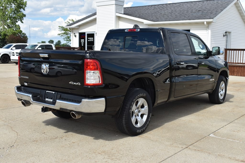 2019 RAM 1500 Image 3