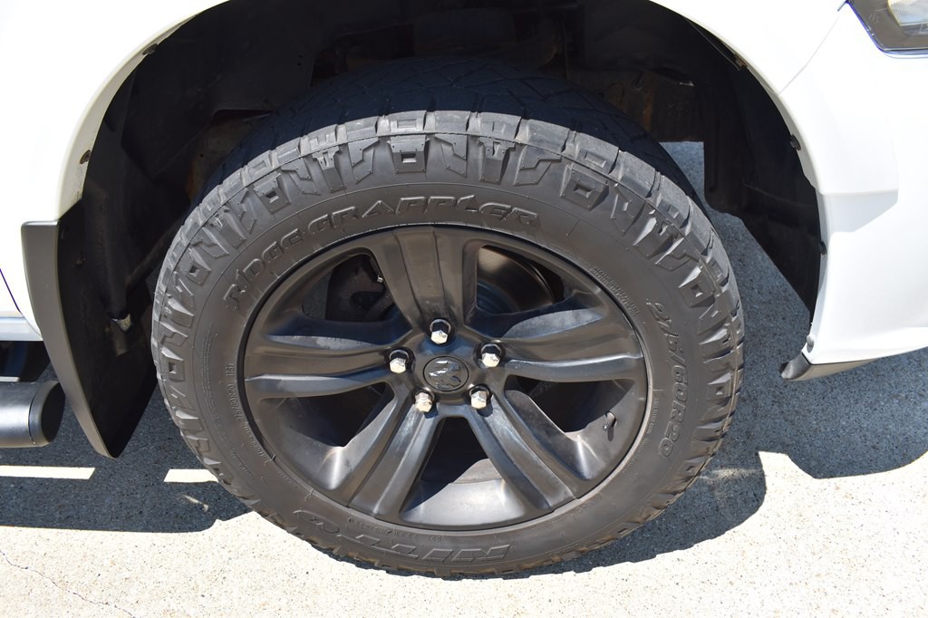 2017 RAM 1500 Image 7