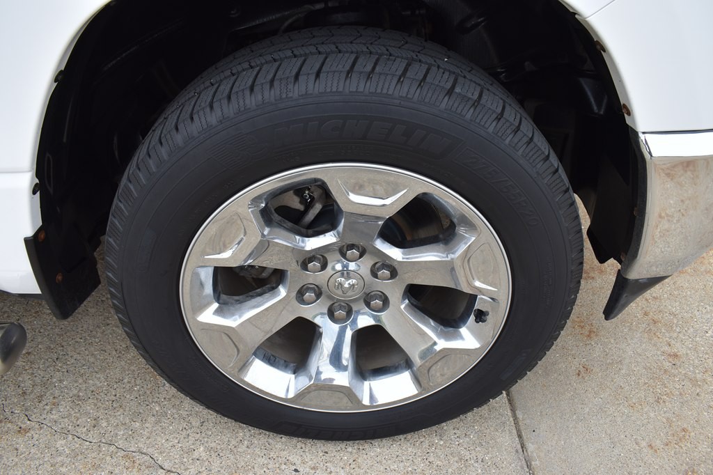 2019 RAM 1500 Image 7
