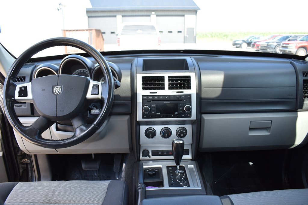 2007 Dodge Nitro Image 18