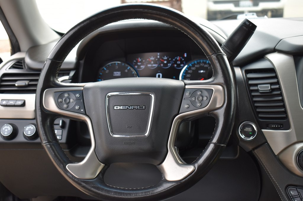 2020 GMC Yukon Image 27