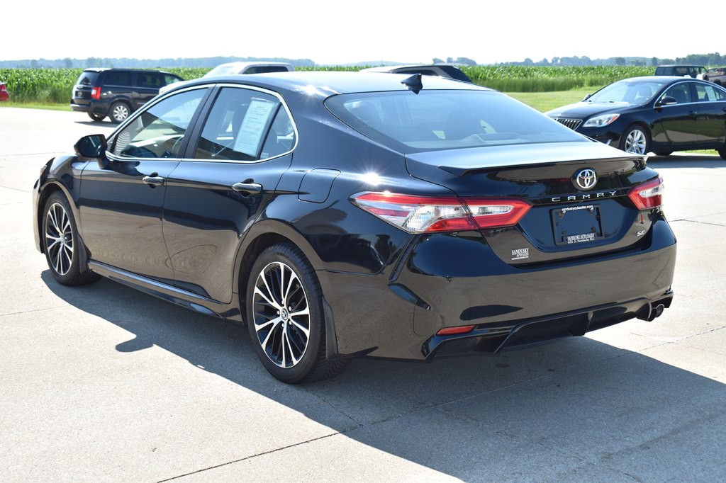 2019 Toyota Camry Image 5