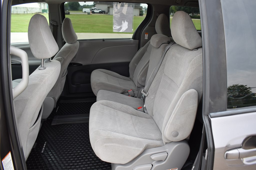 2019 Toyota Sienna Image 15