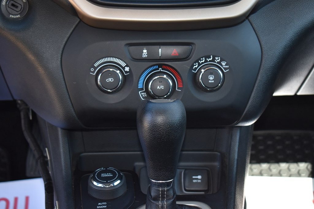 2014 Jeep Cherokee Image 20