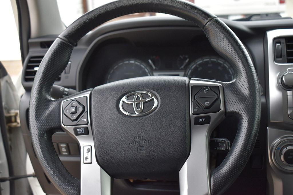 2016 Toyota 4Runner Image 20