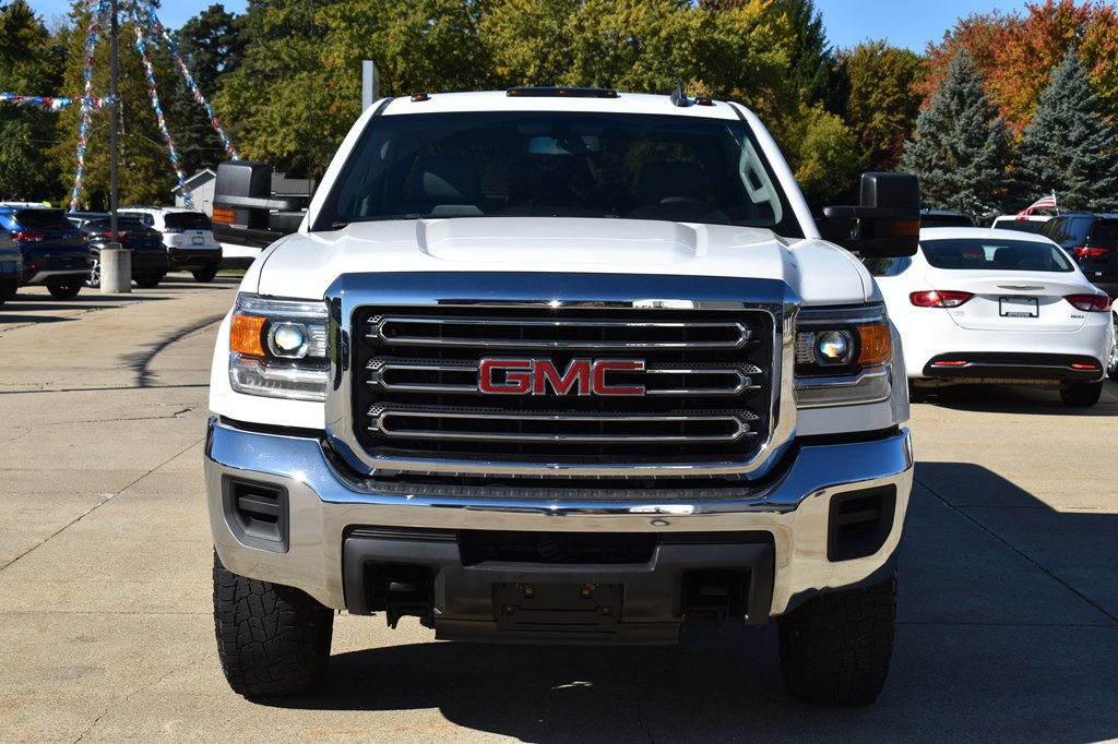 2019 GMC Sierra Image 8