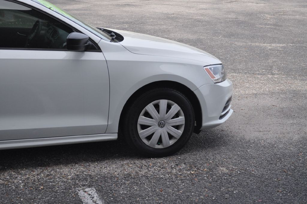 2016 Volkswagen Jetta Image 6