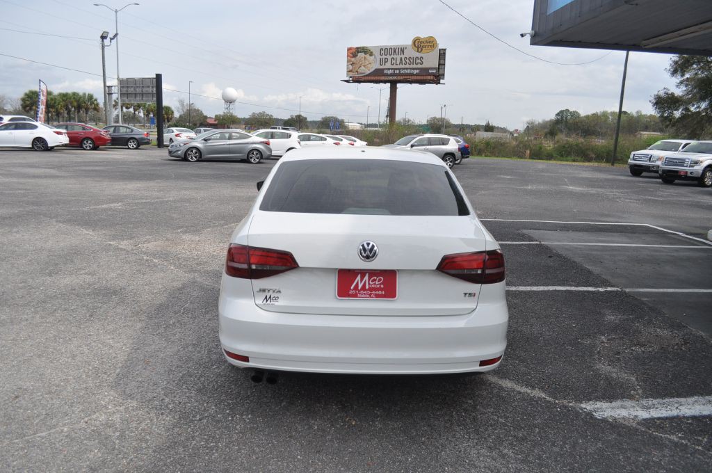 2016 Volkswagen Jetta Image 8
