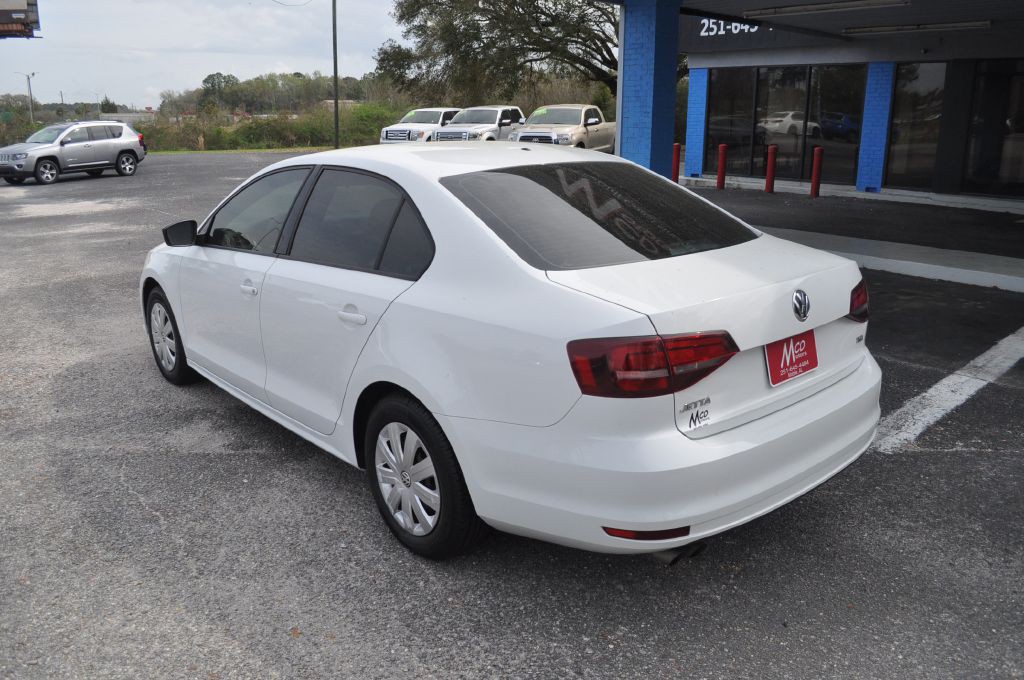 2016 Volkswagen Jetta Image 9