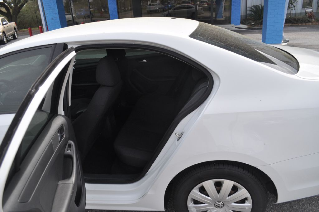 2016 Volkswagen Jetta Image 10