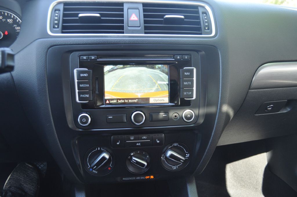 2014 Volkswagen Jetta Image 14