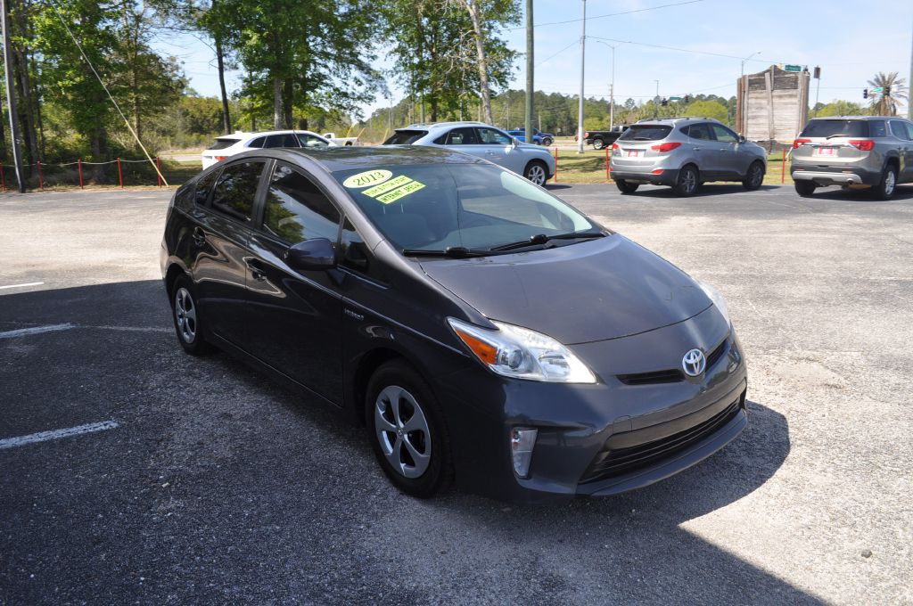 2013 Toyota Prius Image 4