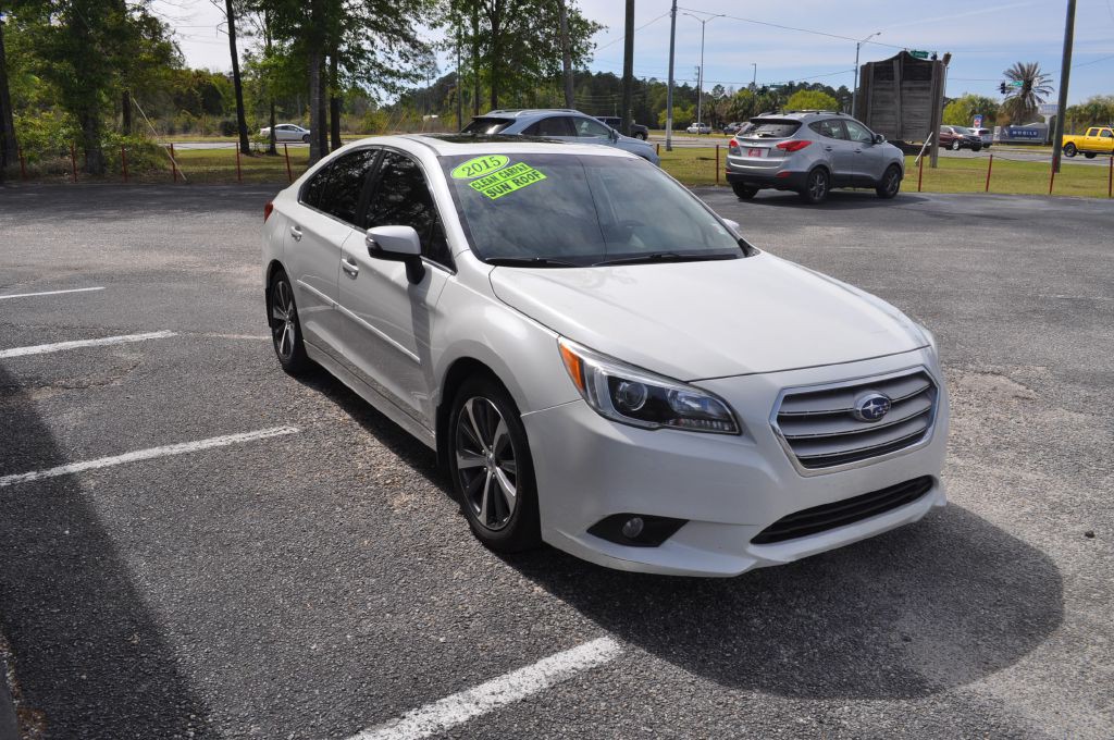 2015 Subaru Legacy Image 4