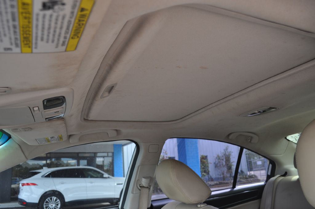 2015 Subaru Legacy Image 12