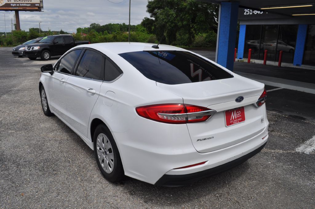 2019 Ford Fusion Image 9