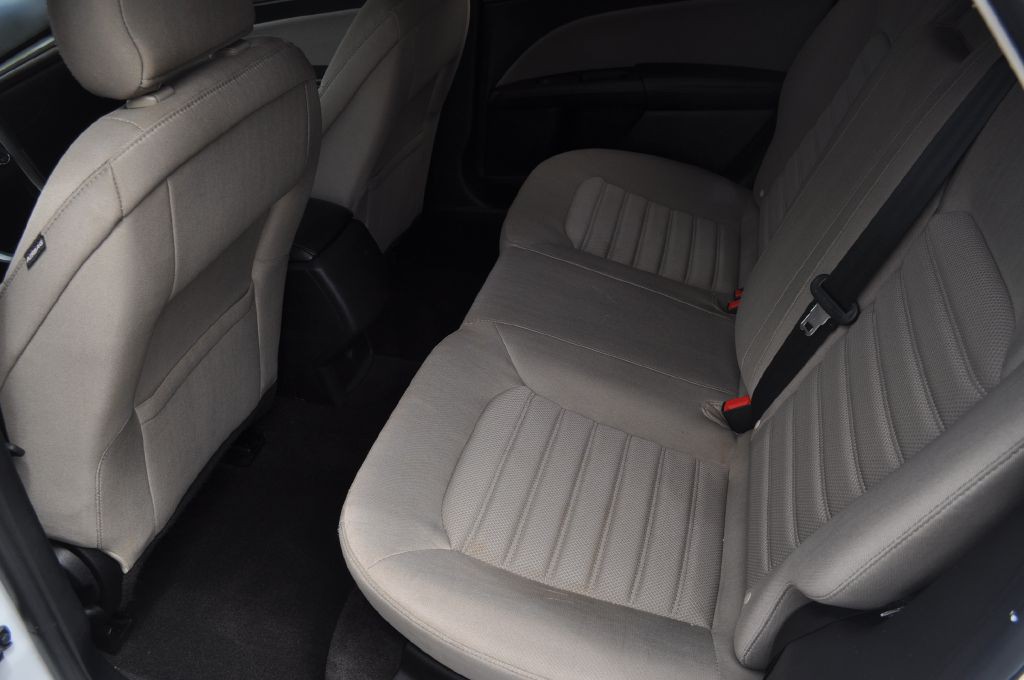 2019 Ford Fusion Image 10