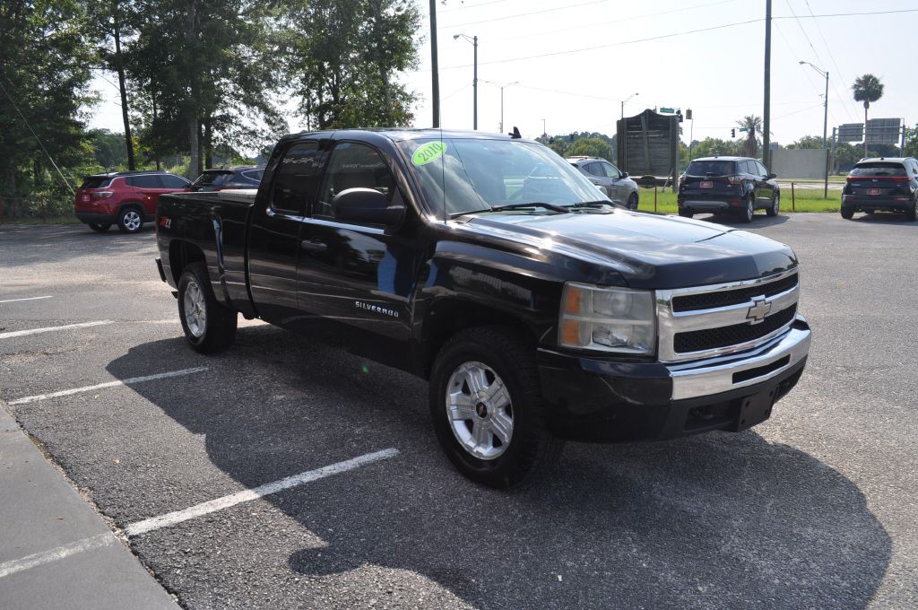 2010 Chevrolet Silverado 1500 Image 4