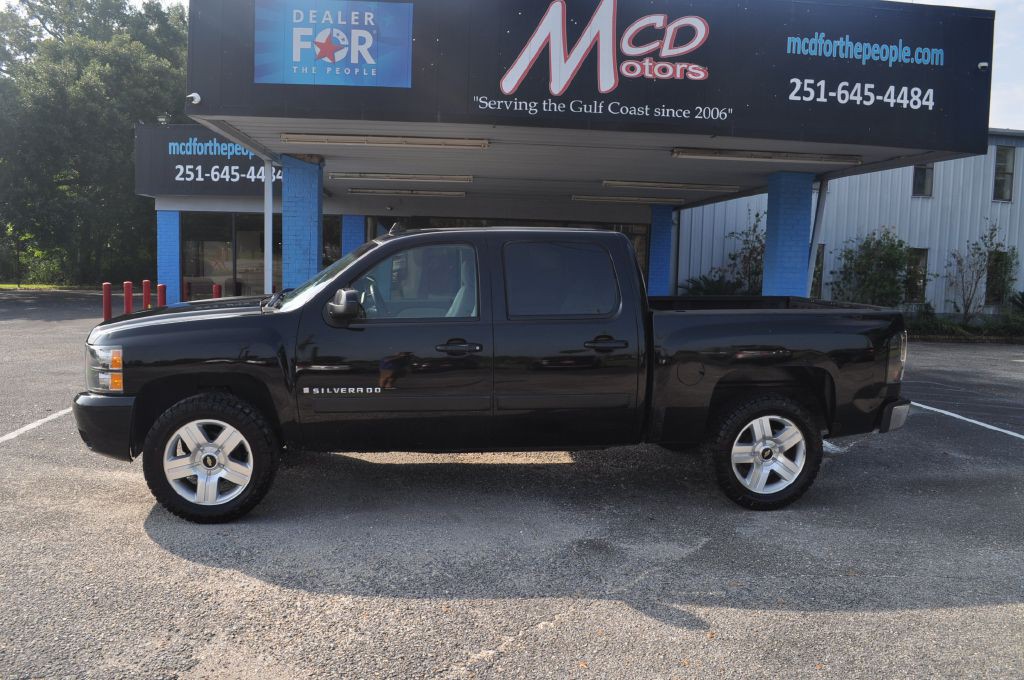 2008 Chevrolet Silverado 1500 Image 2