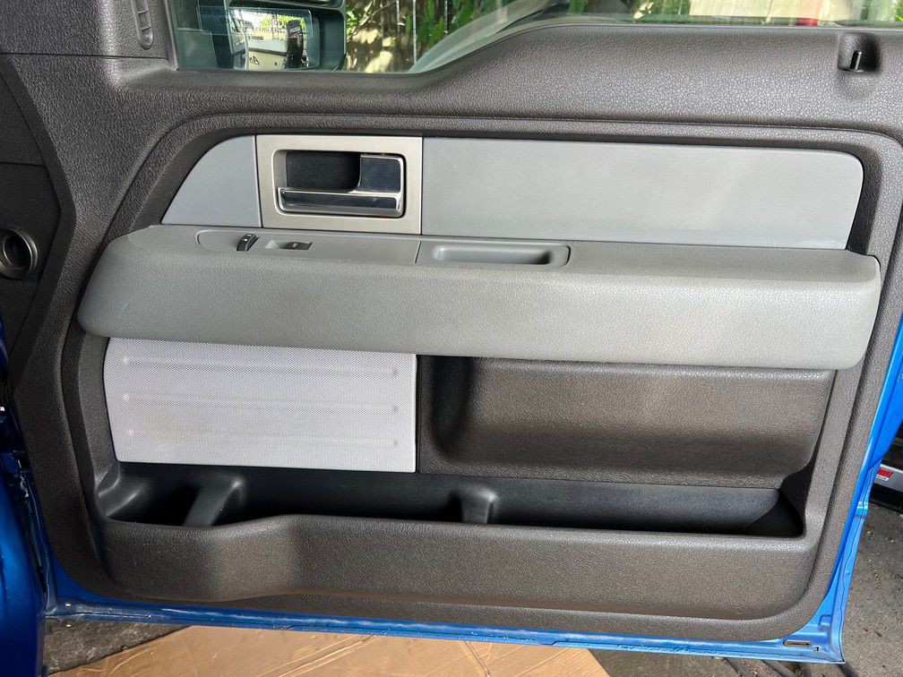 2011 Ford F-150 Image 21
