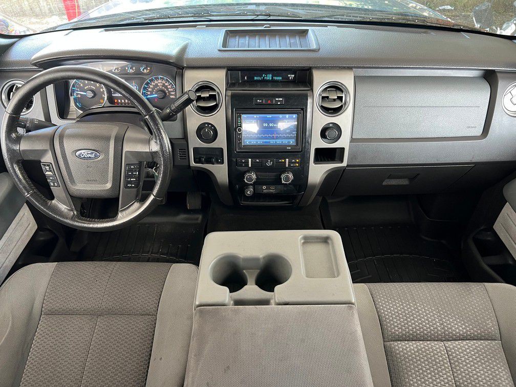 2011 Ford F-150 Image 22