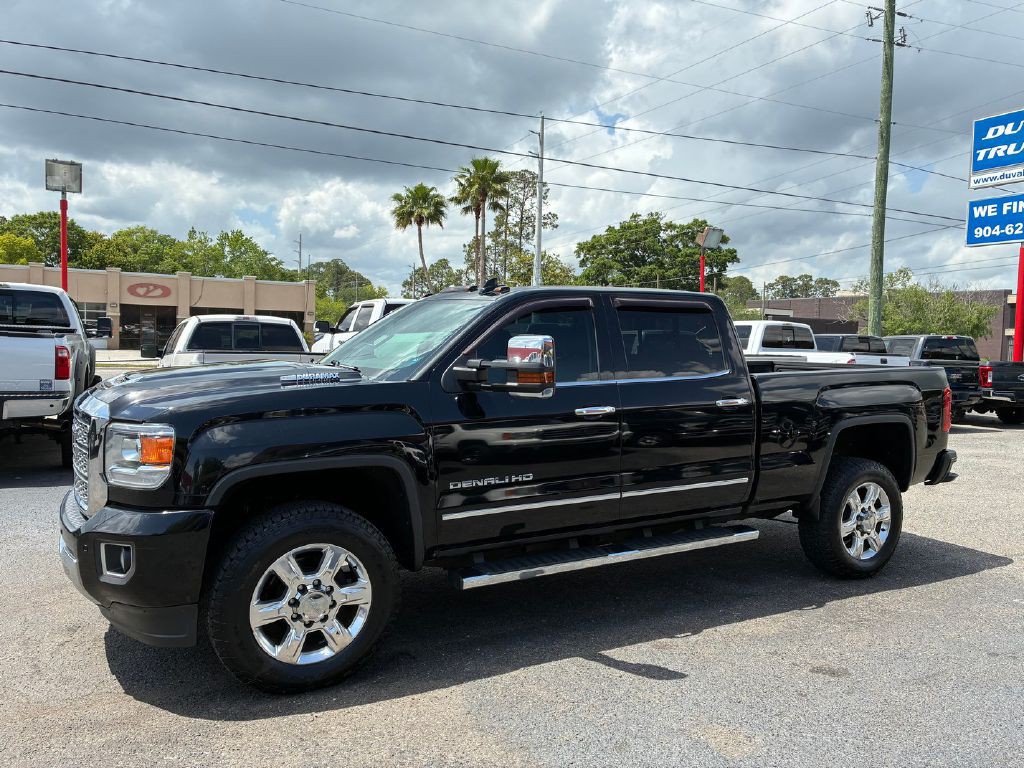 2019 GMC Sierra 2500 Image 2