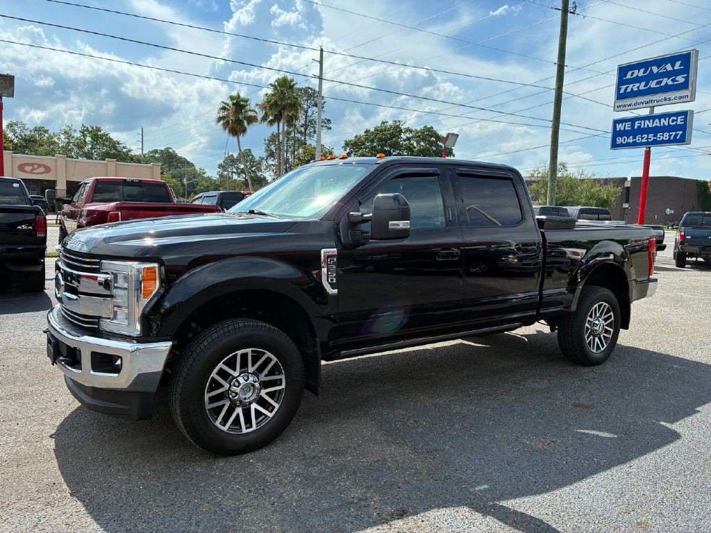 2017 Ford F-250 Image 2
