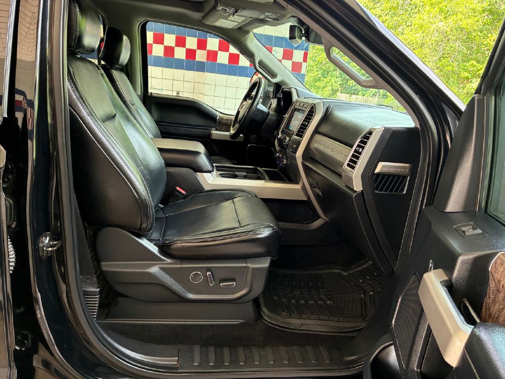 2017 Ford F-250 Image 15