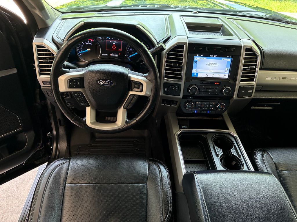 2017 Ford F-250 Image 19