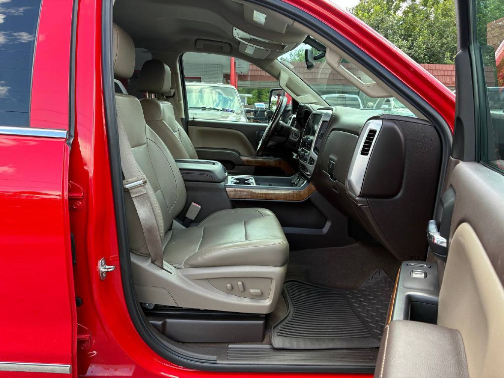 2015 GMC Sierra 2500 Image 14