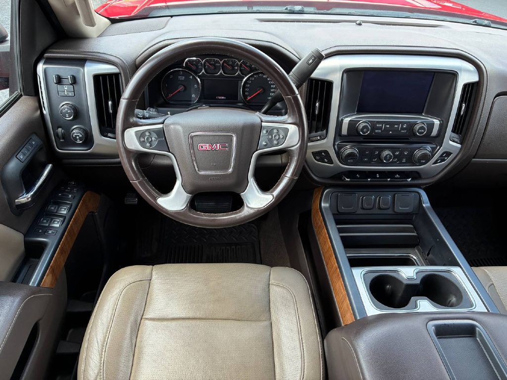 2015 GMC Sierra 2500 Image 18