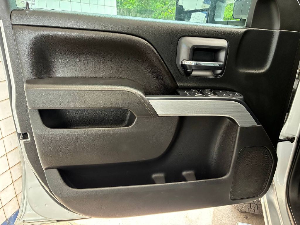 2016 Chevrolet Silverado 1500 Image 11