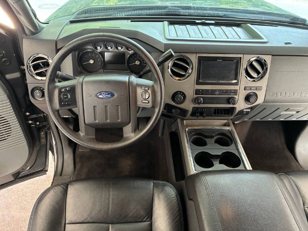2015 Ford F-250 Image 19