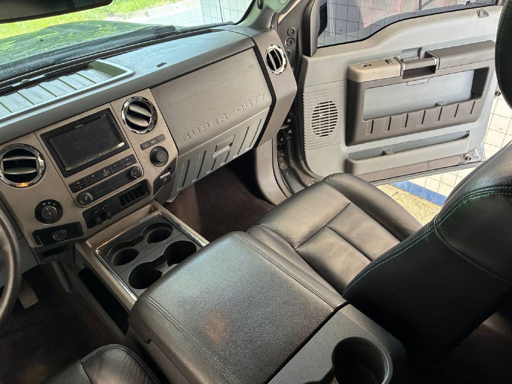 2015 Ford F-250 Image 20