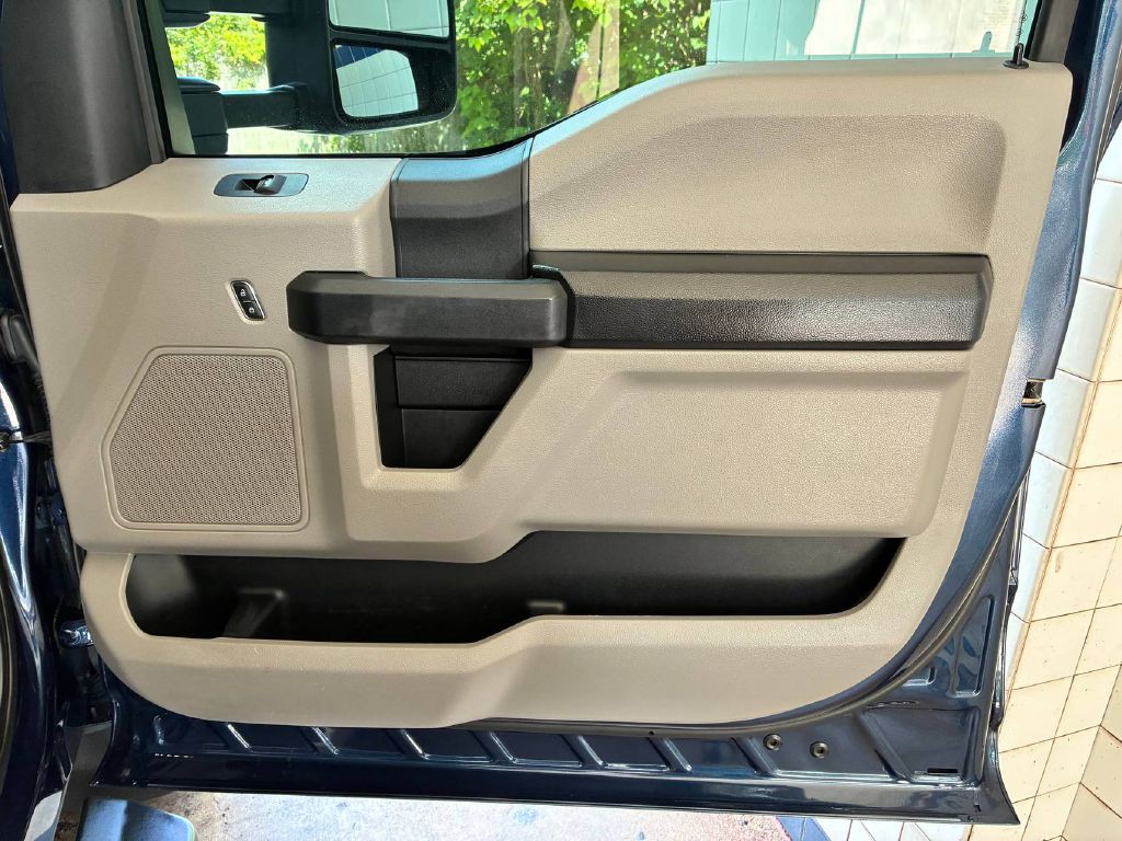 2019 Ford F-350 Image 16