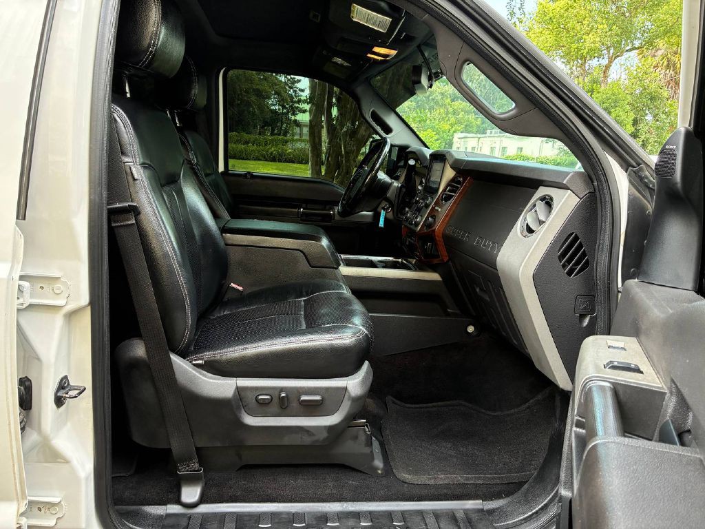 2014 Ford F-250 Image 14