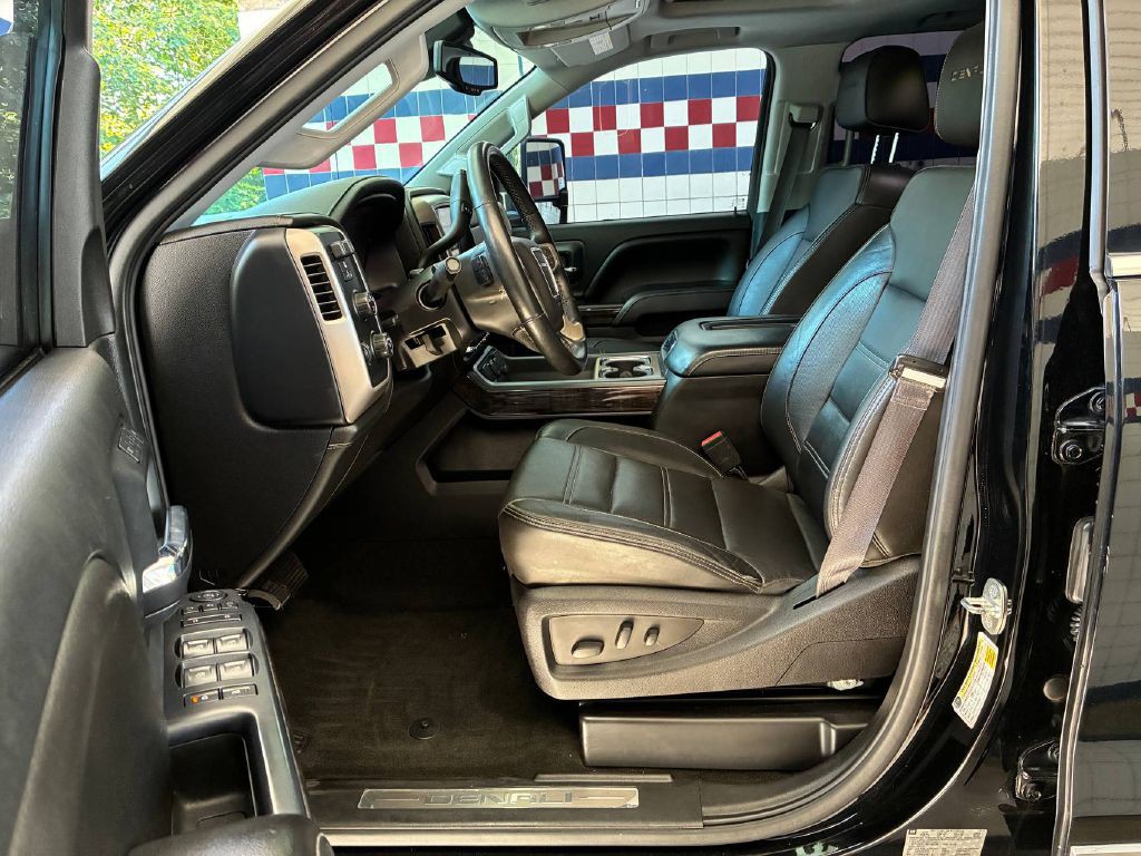 2016 GMC Sierra Image 10