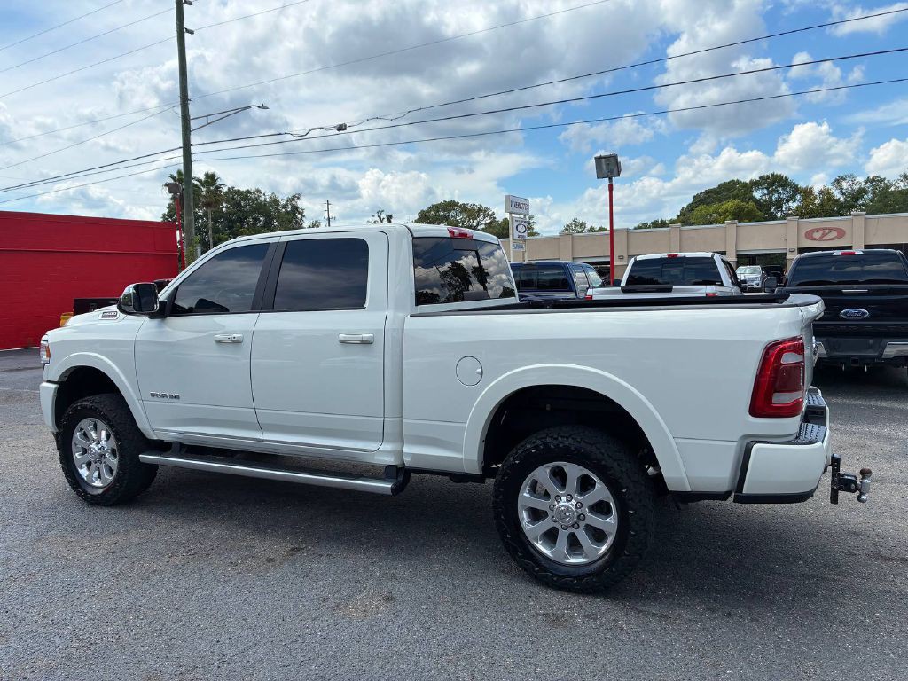 2022 RAM 2500 Image 3