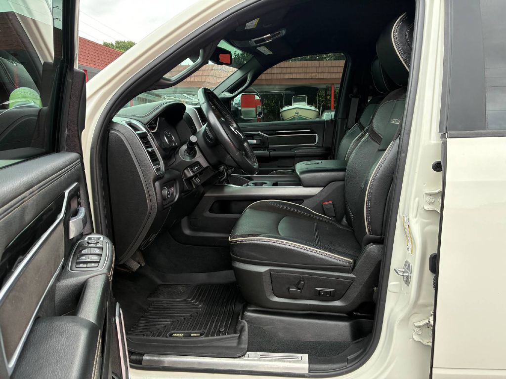 2022 RAM 2500 Image 11