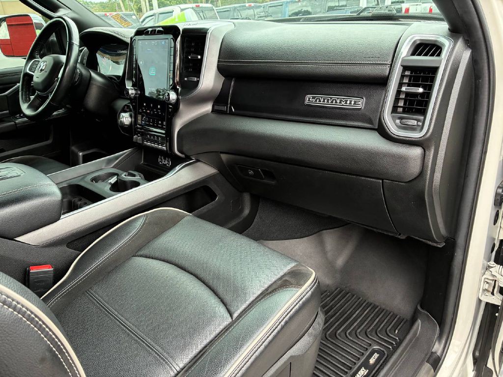 2022 RAM 2500 Image 17