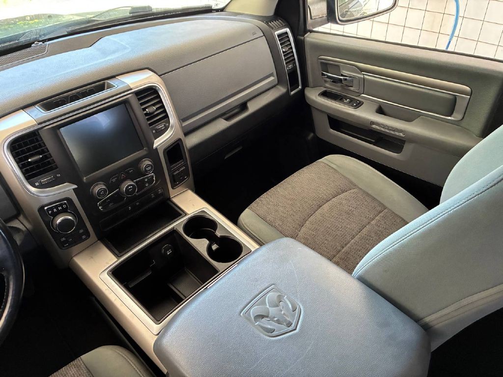 2014 RAM 1500 Image 18