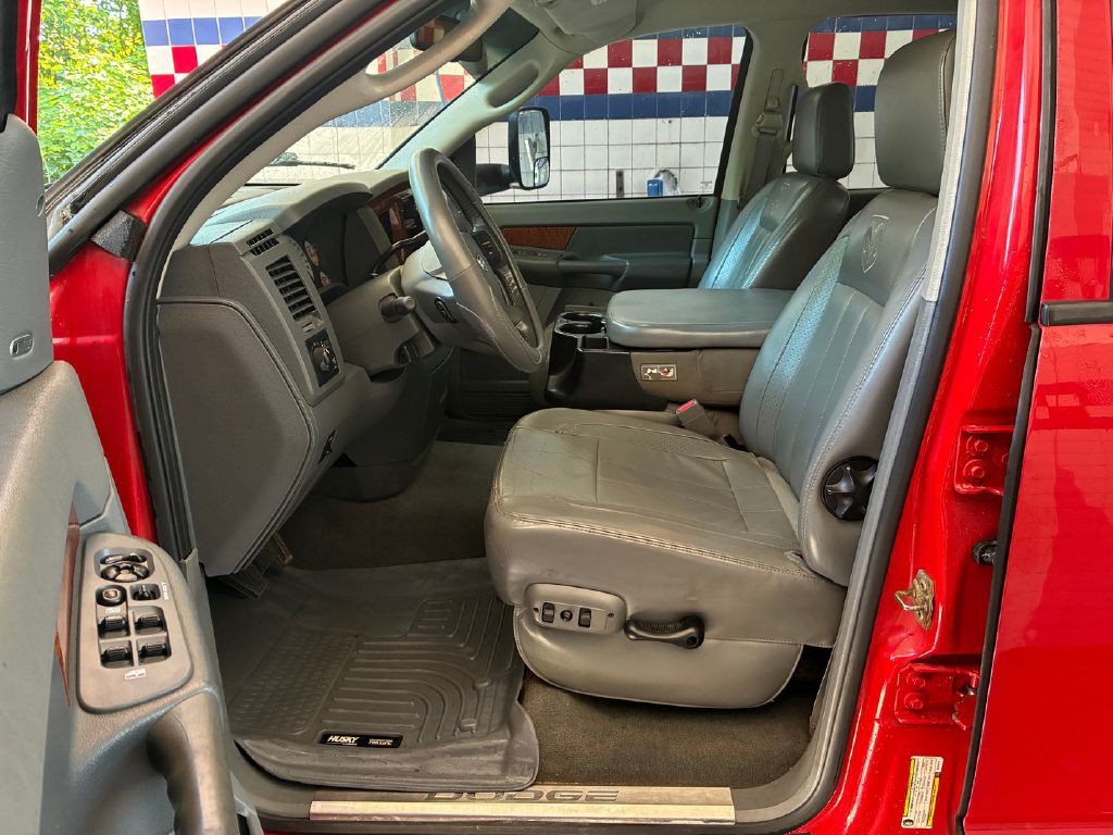 2006 Dodge Ram 3500 Image 9