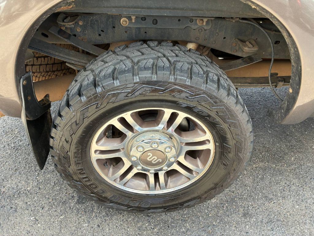 2015 Ford F-350 Image 9