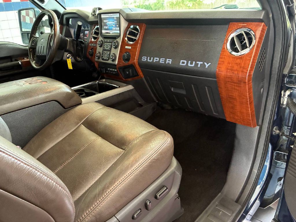 2015 Ford F-350 Image 16