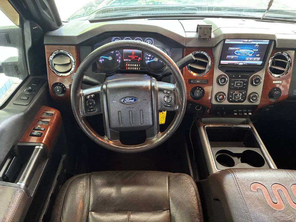 2015 Ford F-350 Image 18