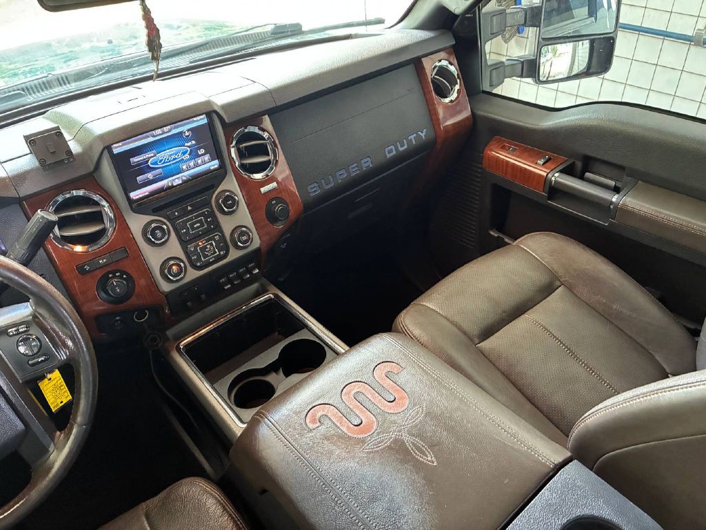 2015 Ford F-350 Image 19