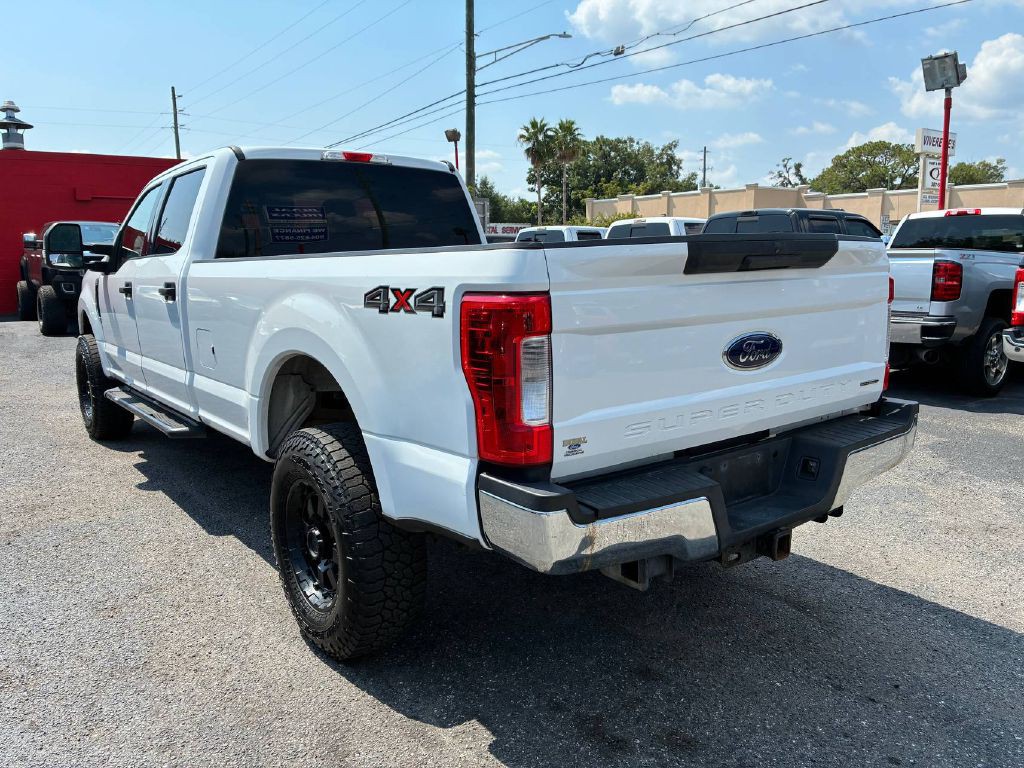 2017 Ford F-250 Image 4