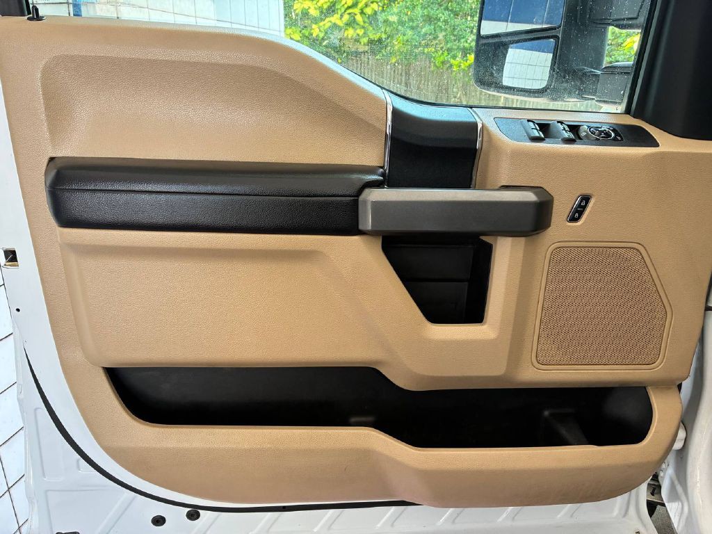 2017 Ford F-250 Image 12