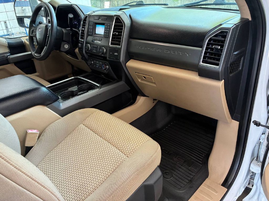 2017 Ford F-250 Image 17